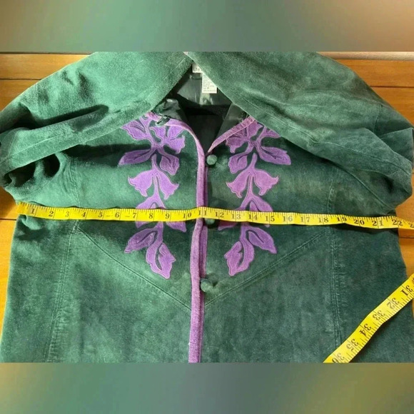 Linea by Louis Dell’olio Vintage Green Suede Jacket with Purple Floral - Picture 12 of 14